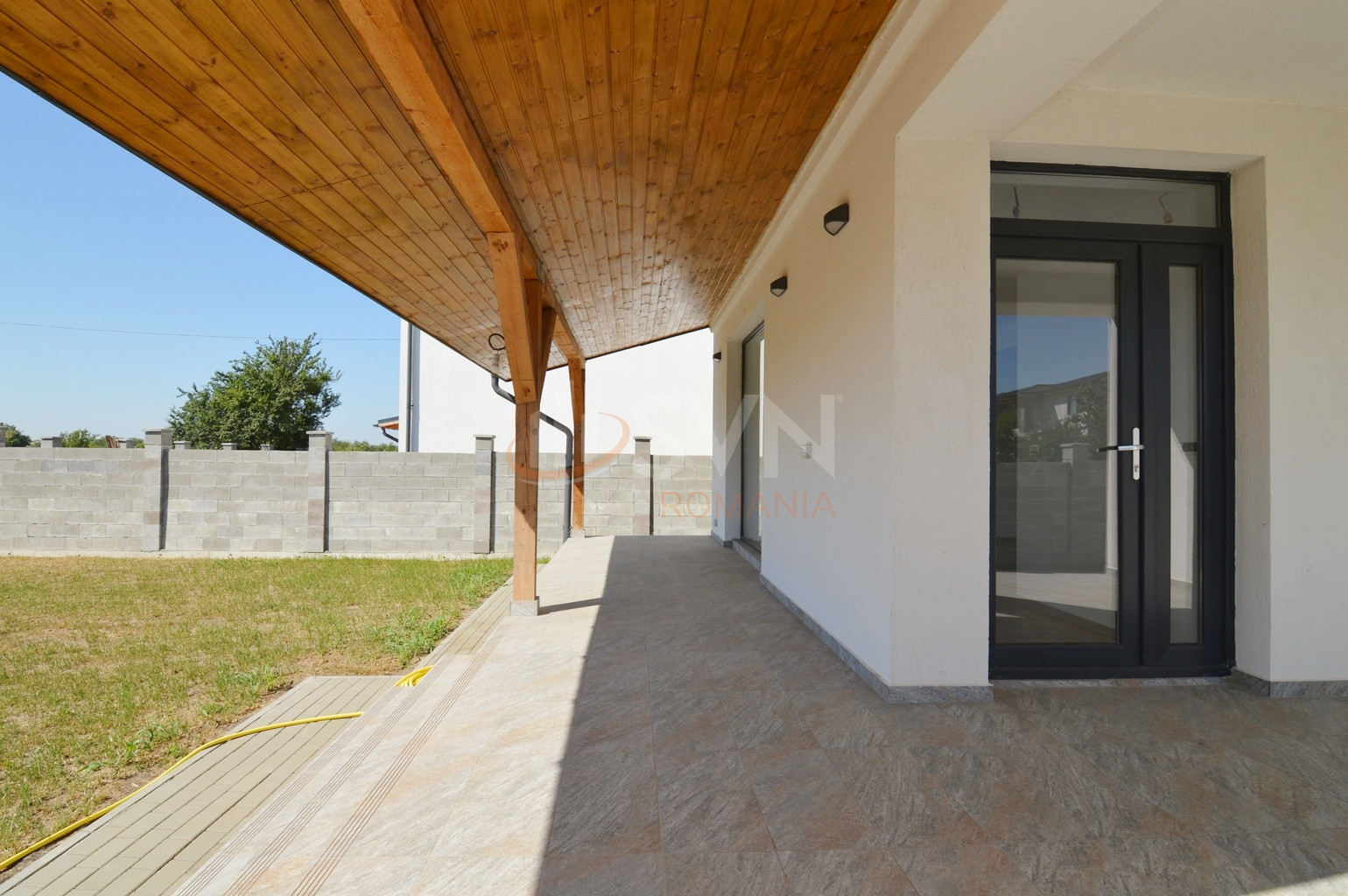 Casa, 4 camere Dambovita/Centru