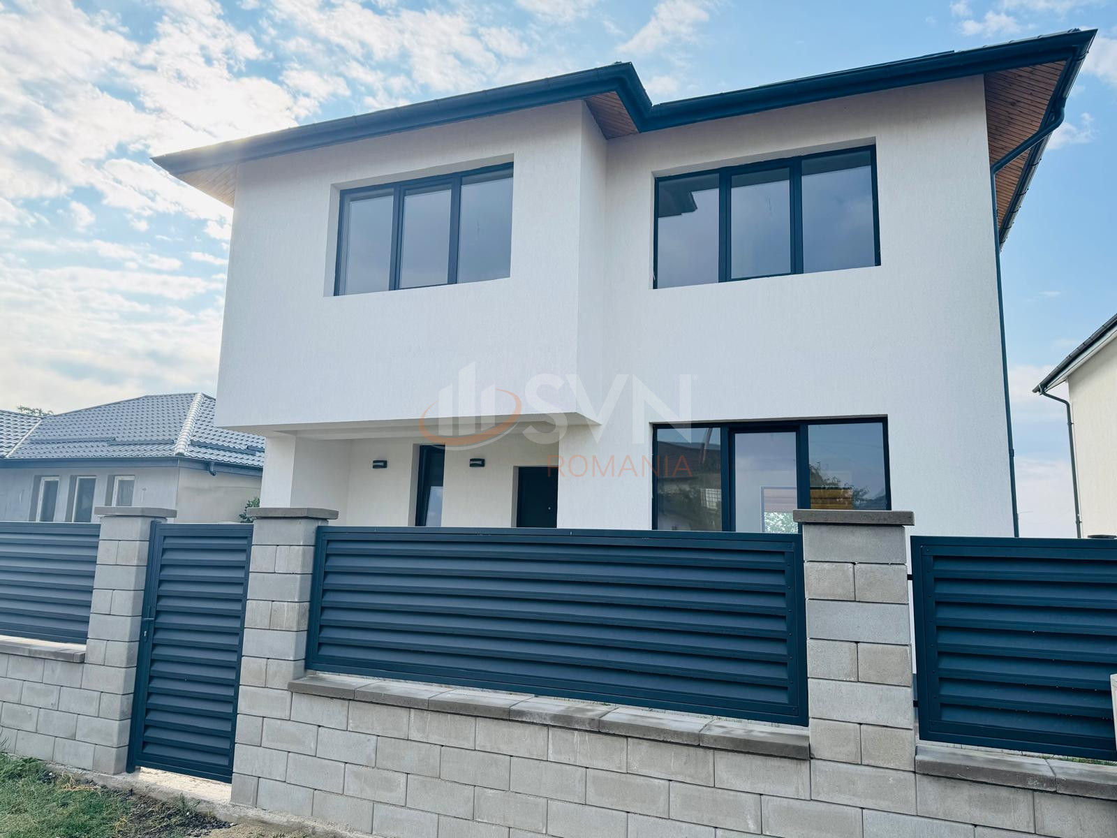 Casa, 4 camere Dambovita/Centru