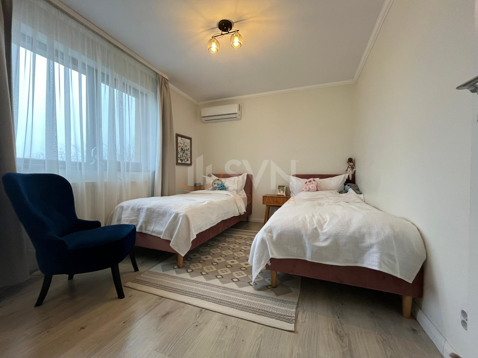 Casa, 4 camere Dambovita/Centru