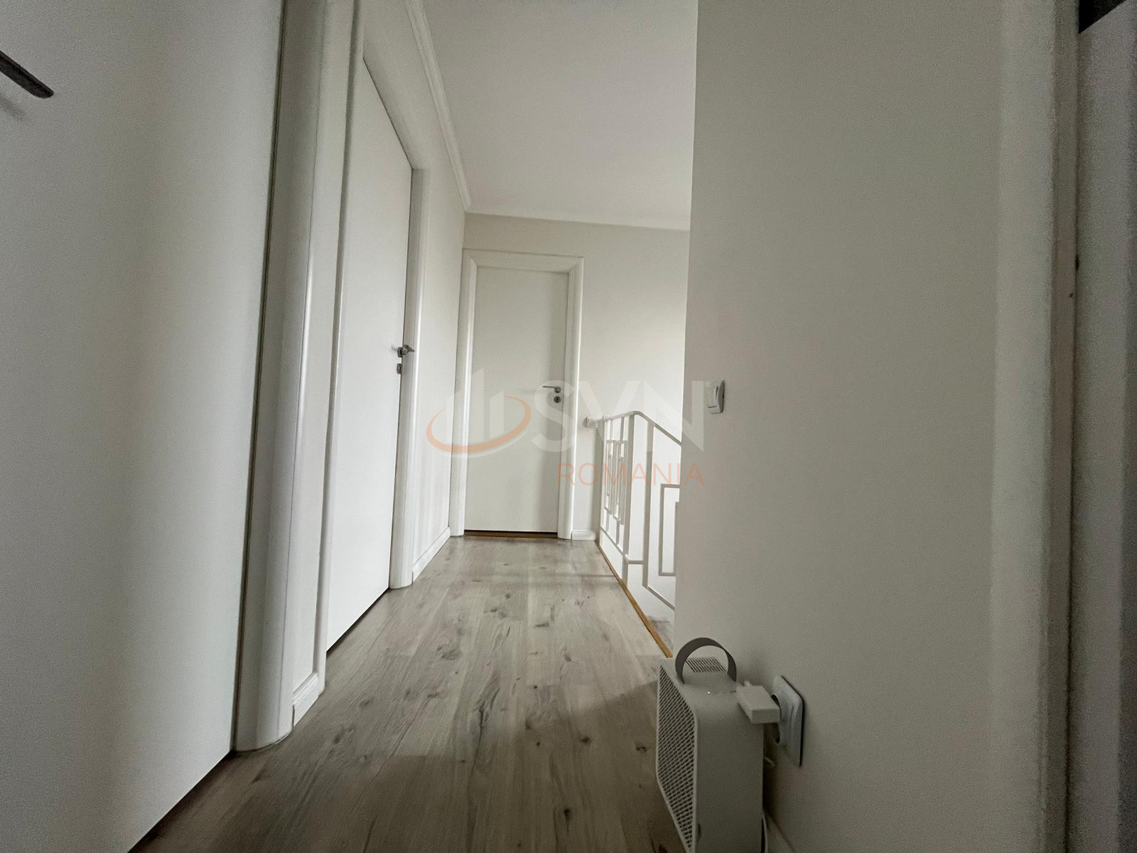 Casa, 4 camere Dambovita/Centru