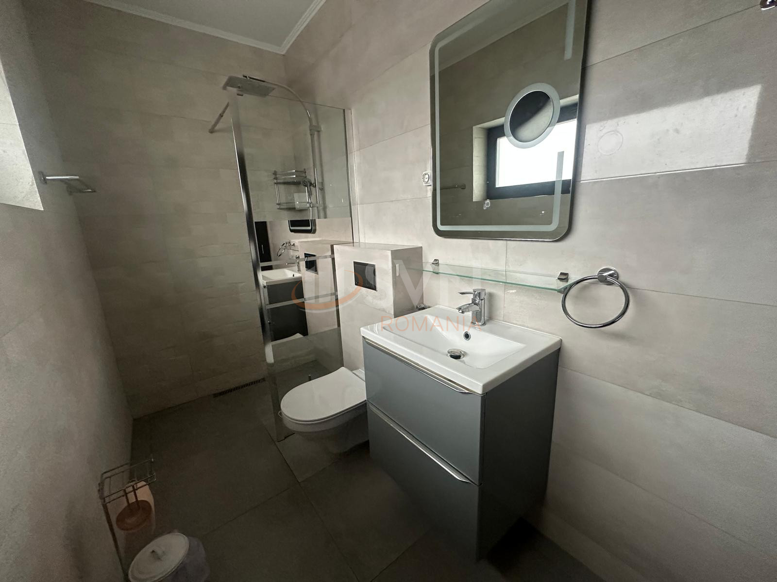 Casa, 4 camere Bucuresti/Prelungirea Ghencea (s6)