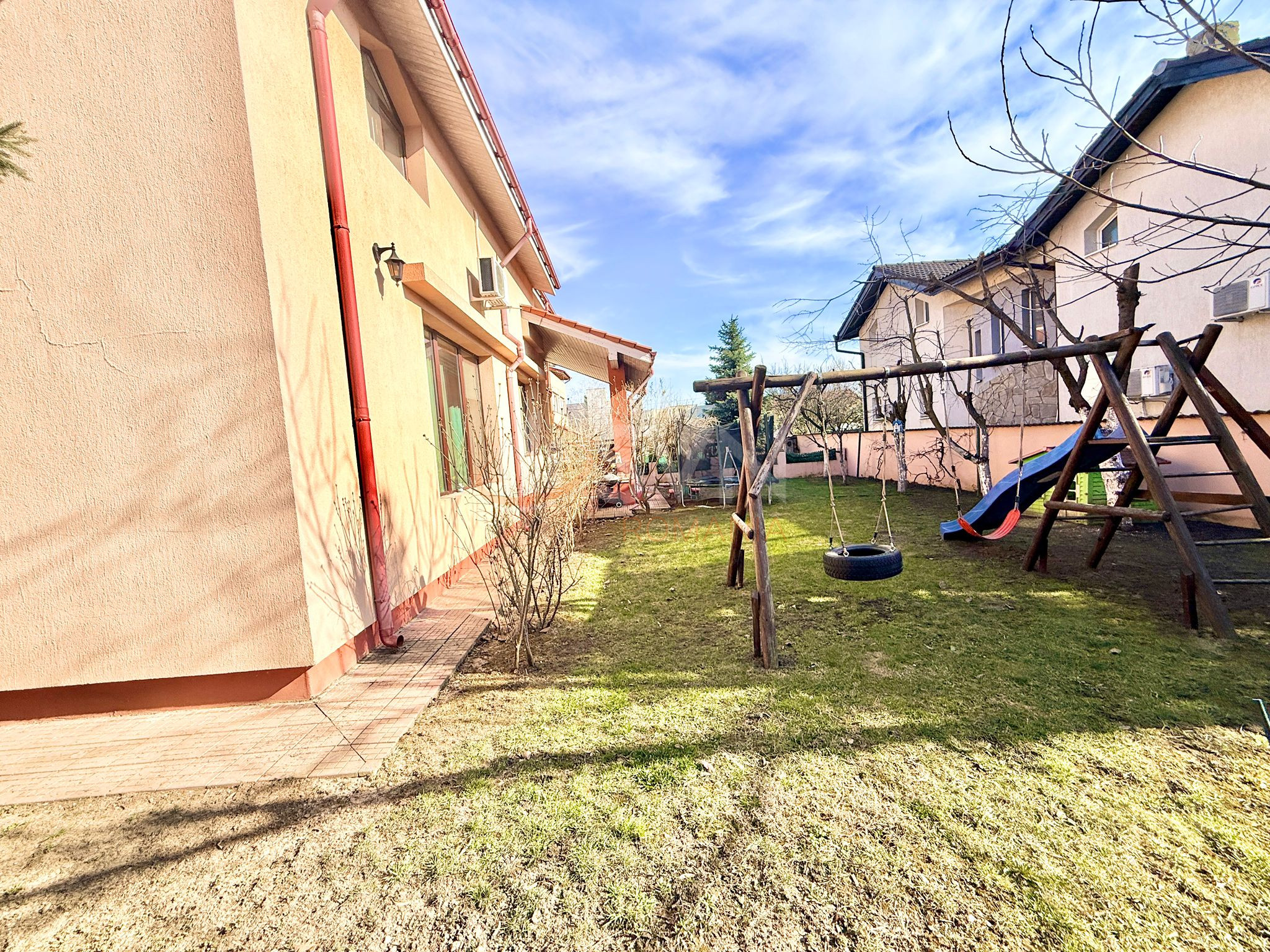 Casa, 4 camere Bucuresti/Iancu Nicolae