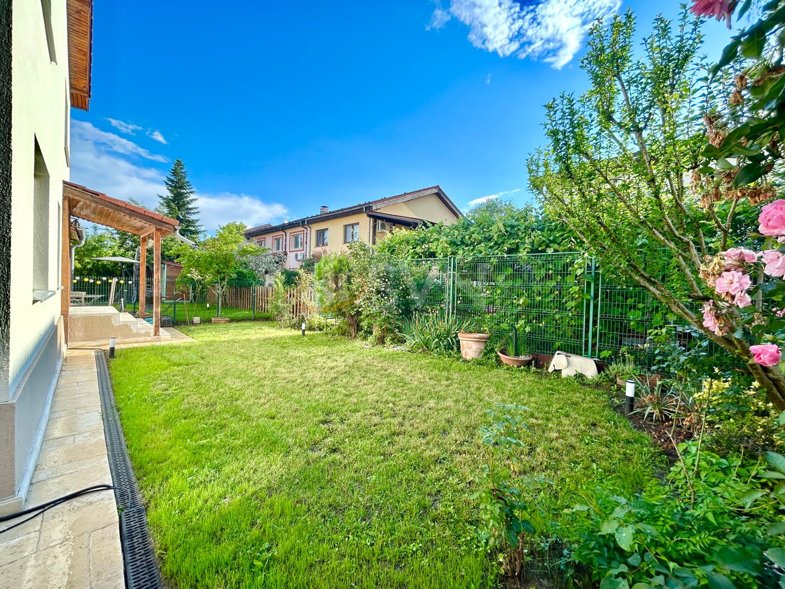 Casa, 4 camere Bucuresti/Iancu Nicolae