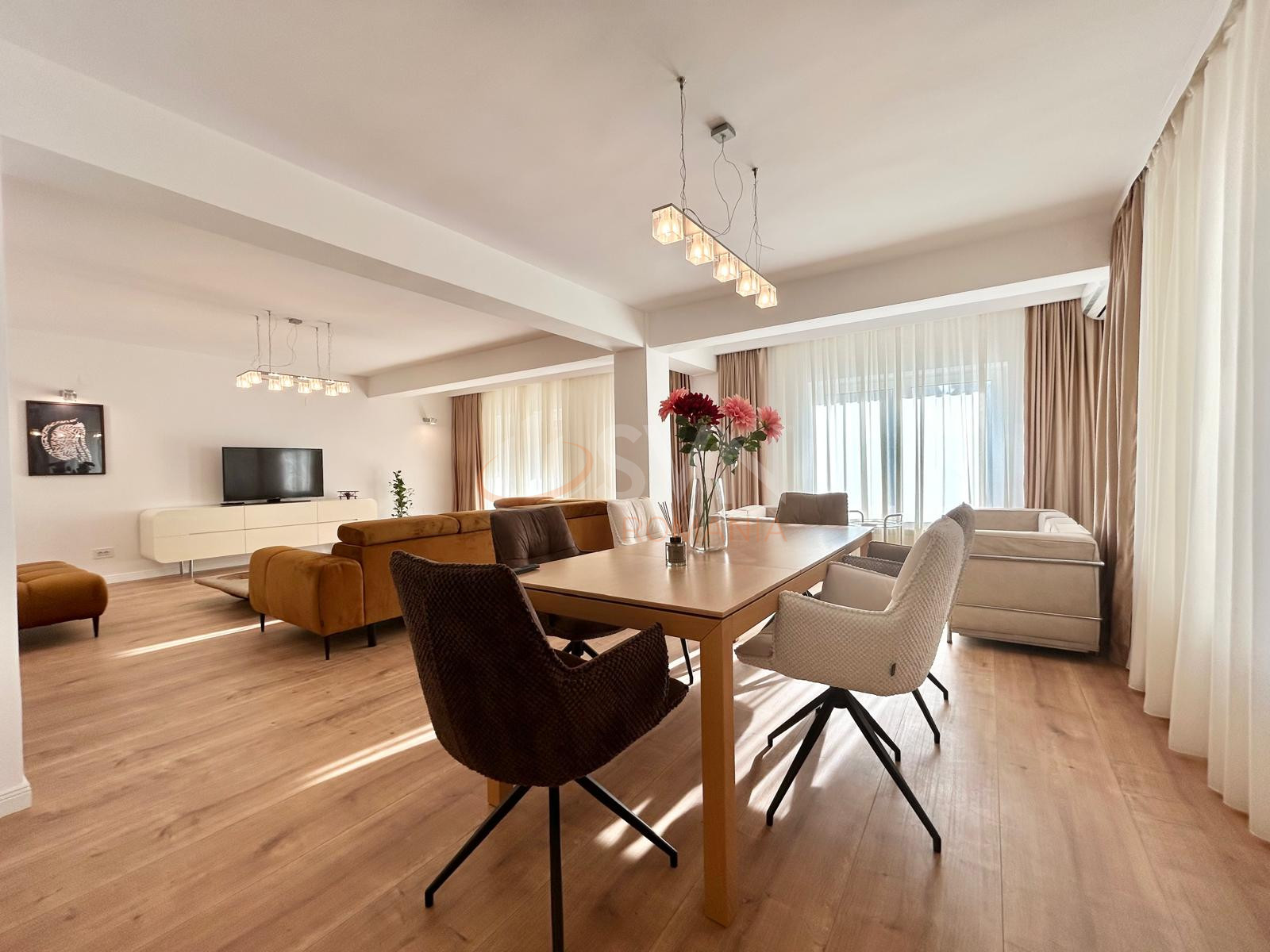 Casa, 4 camere Bucuresti/Iancu Nicolae