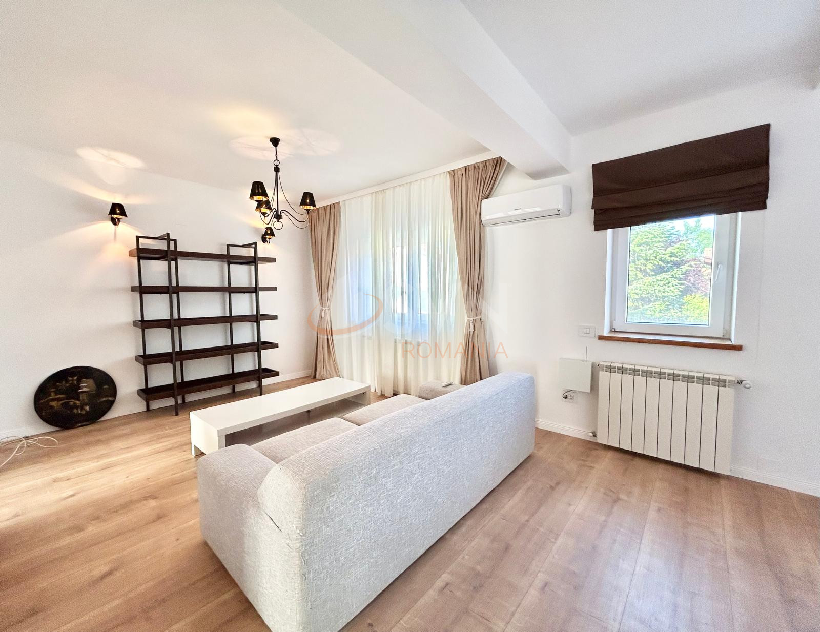 Casa, 4 camere Bucuresti/Iancu Nicolae