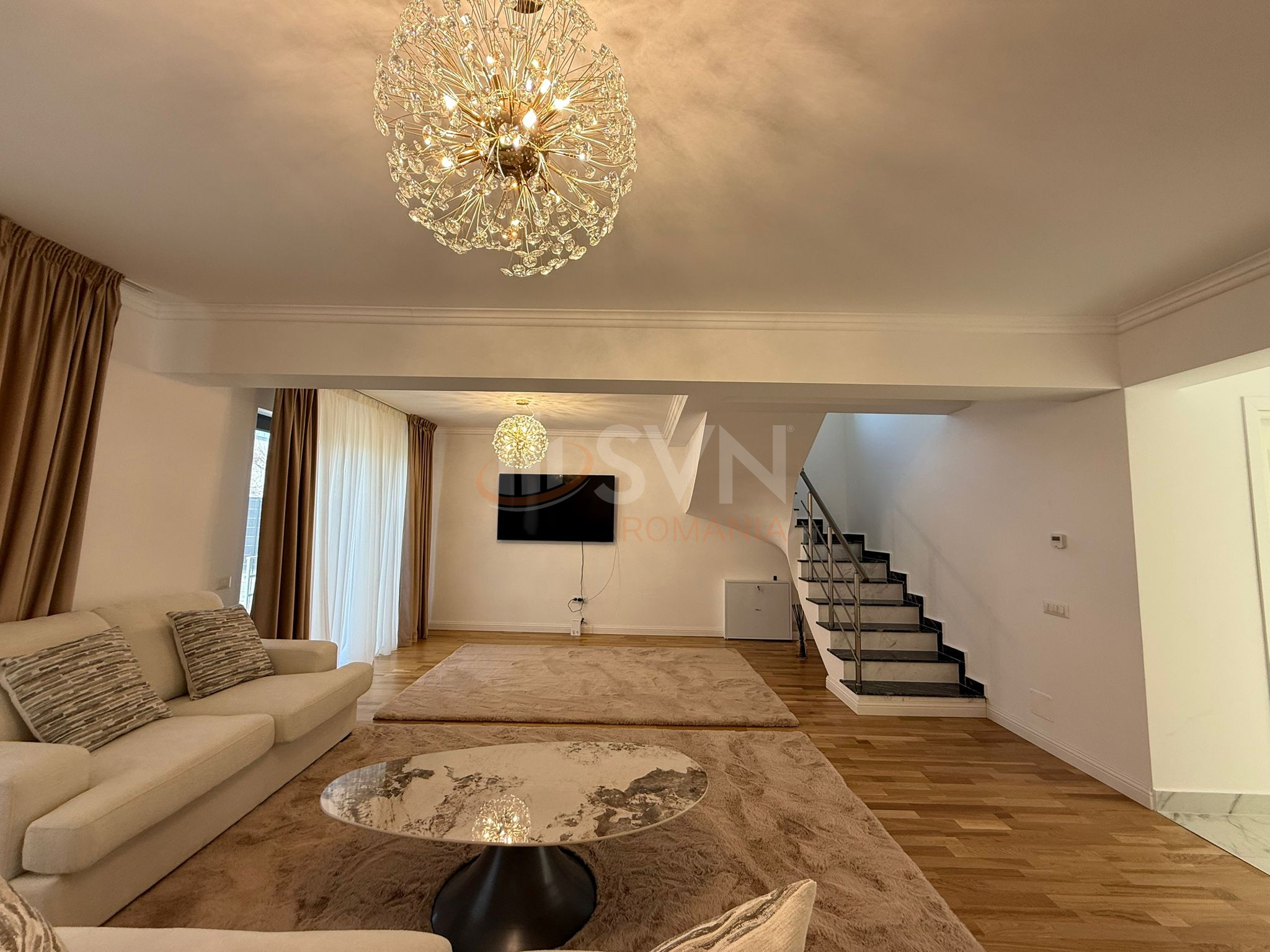 Casa, 4 camere Bucuresti/Bucurestii Noi