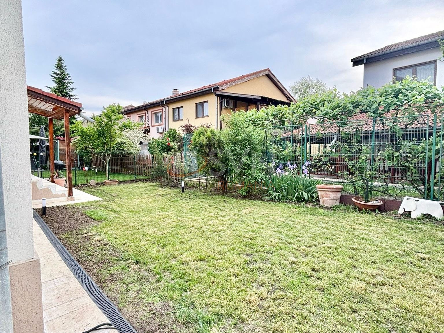 Casa, 4 camere Bucuresti/Iancu Nicolae