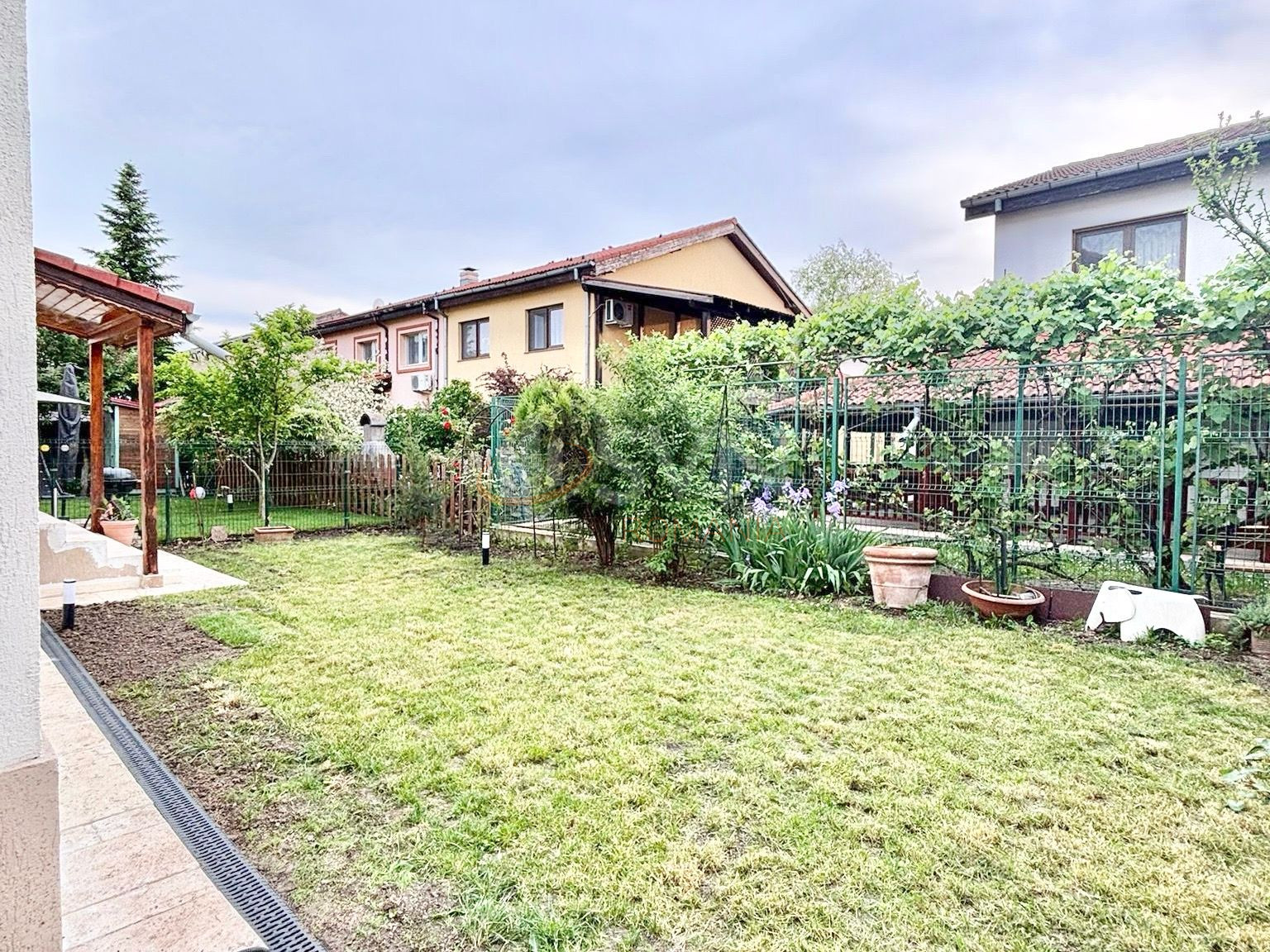Casa, 4 camere Bucuresti/Iancu Nicolae