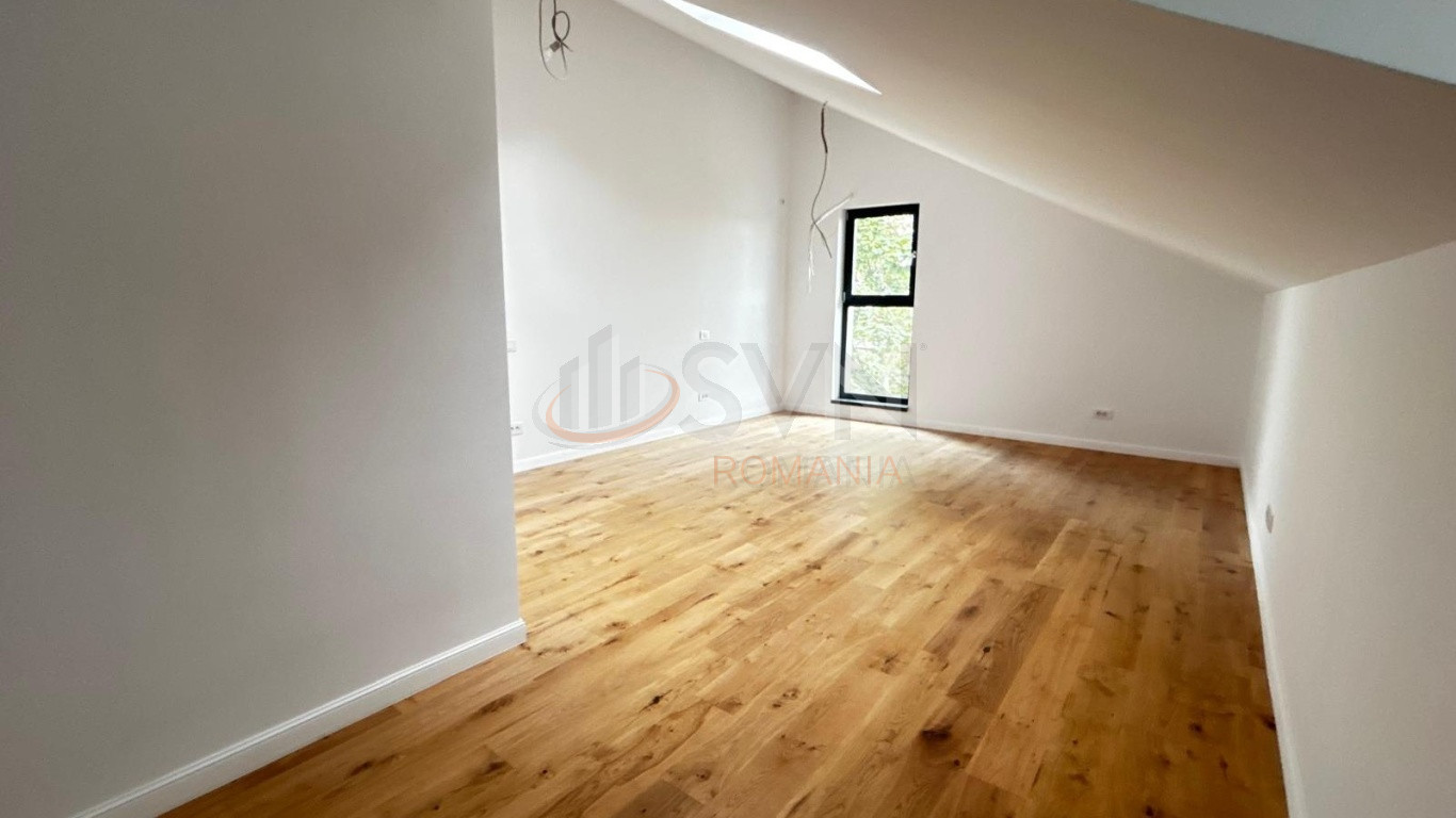 Casa, 4 camere Bucuresti/Bucurestii Noi