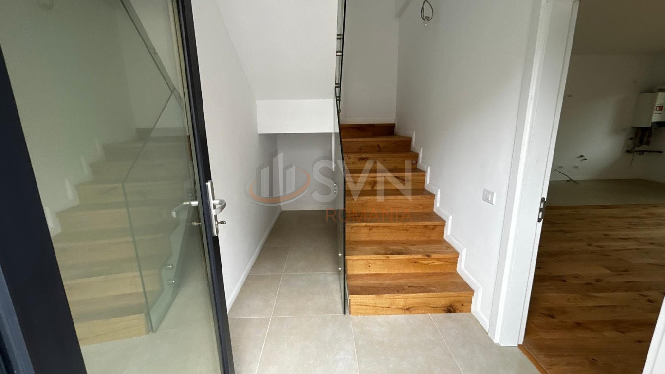 Casa, 4 camere Bucuresti/Bucurestii Noi