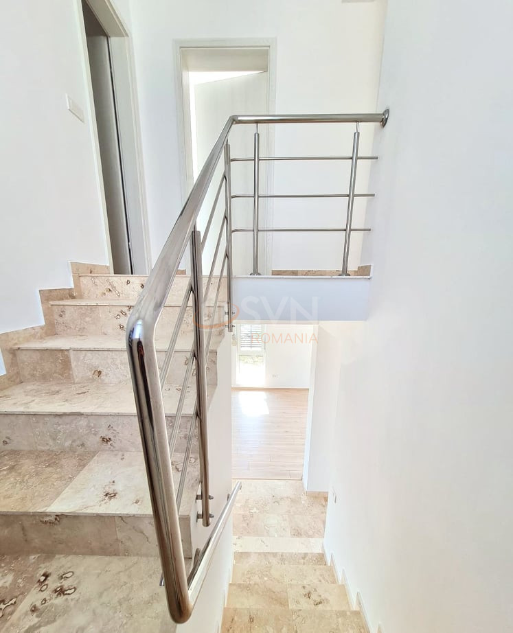 Casa, 4 camere Bucuresti/Berceni