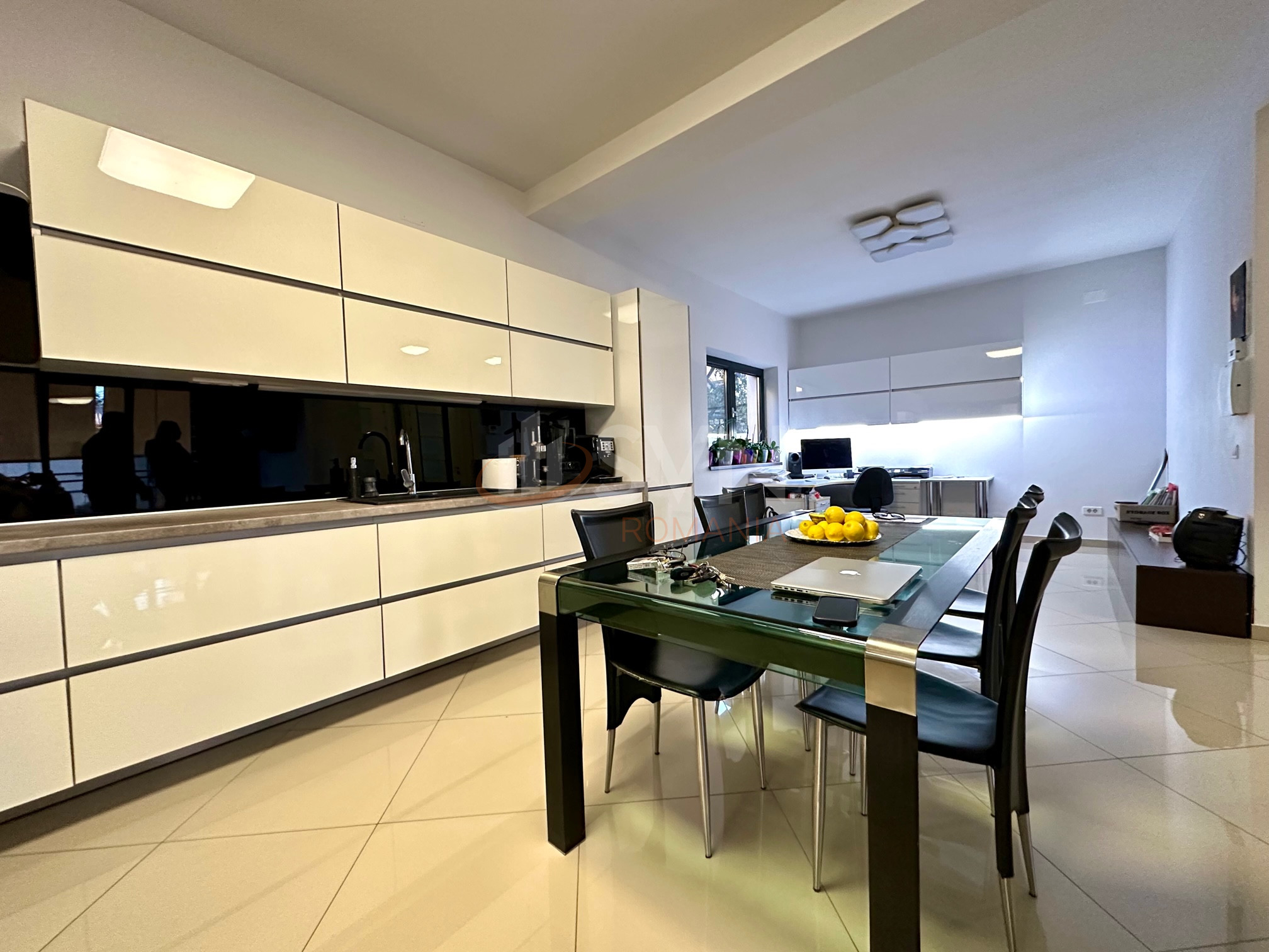 Casa, 4 camere Bucuresti/Colentina