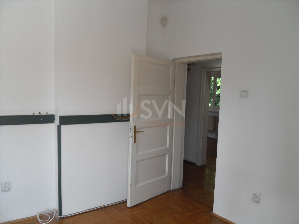 Casa, 4 camere Bucuresti/Domenii