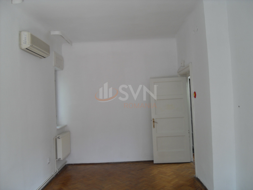 Casa, 4 camere Bucuresti/Domenii