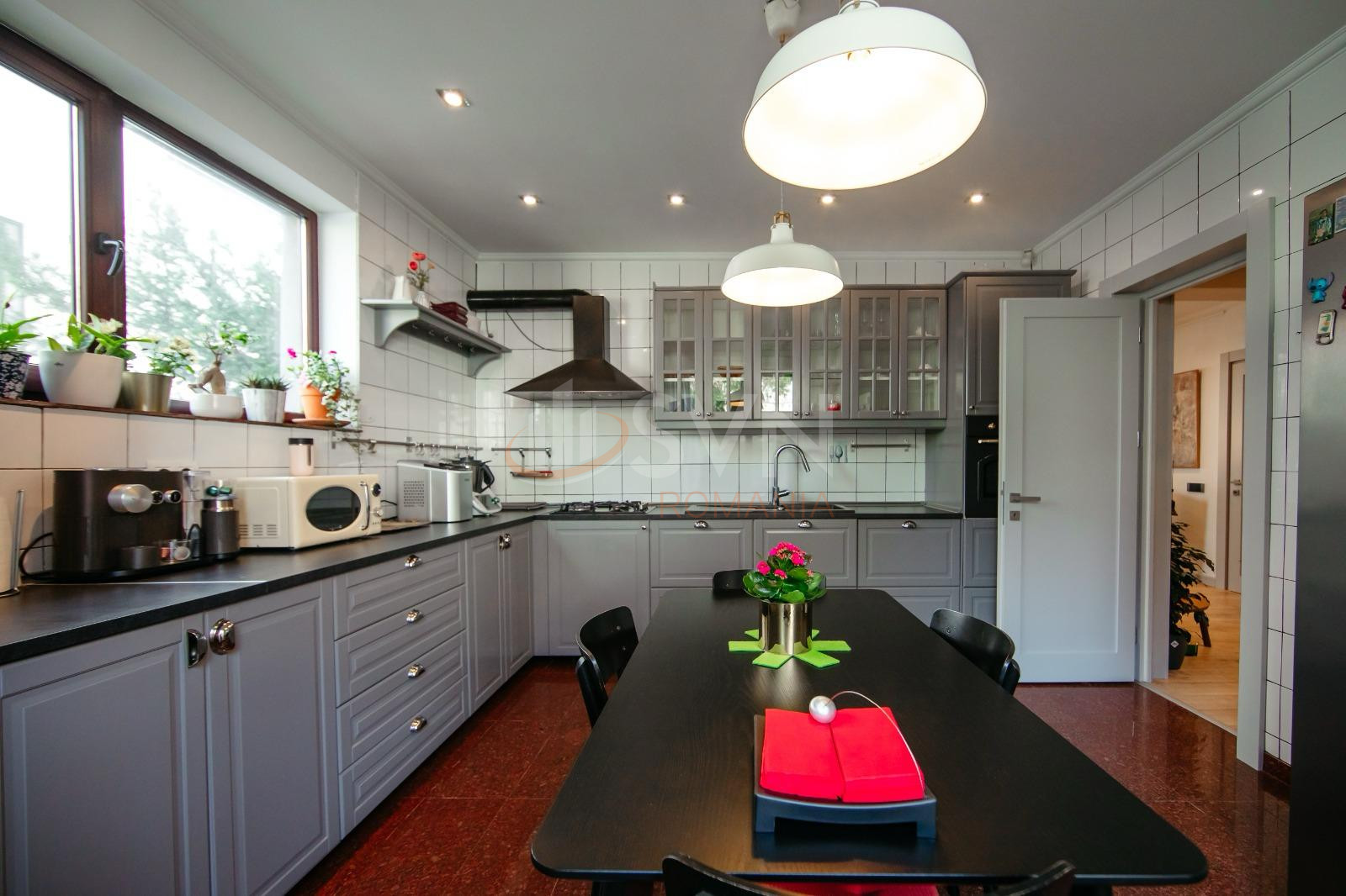 Casa, 4 camere Bucuresti/Iancu Nicolae