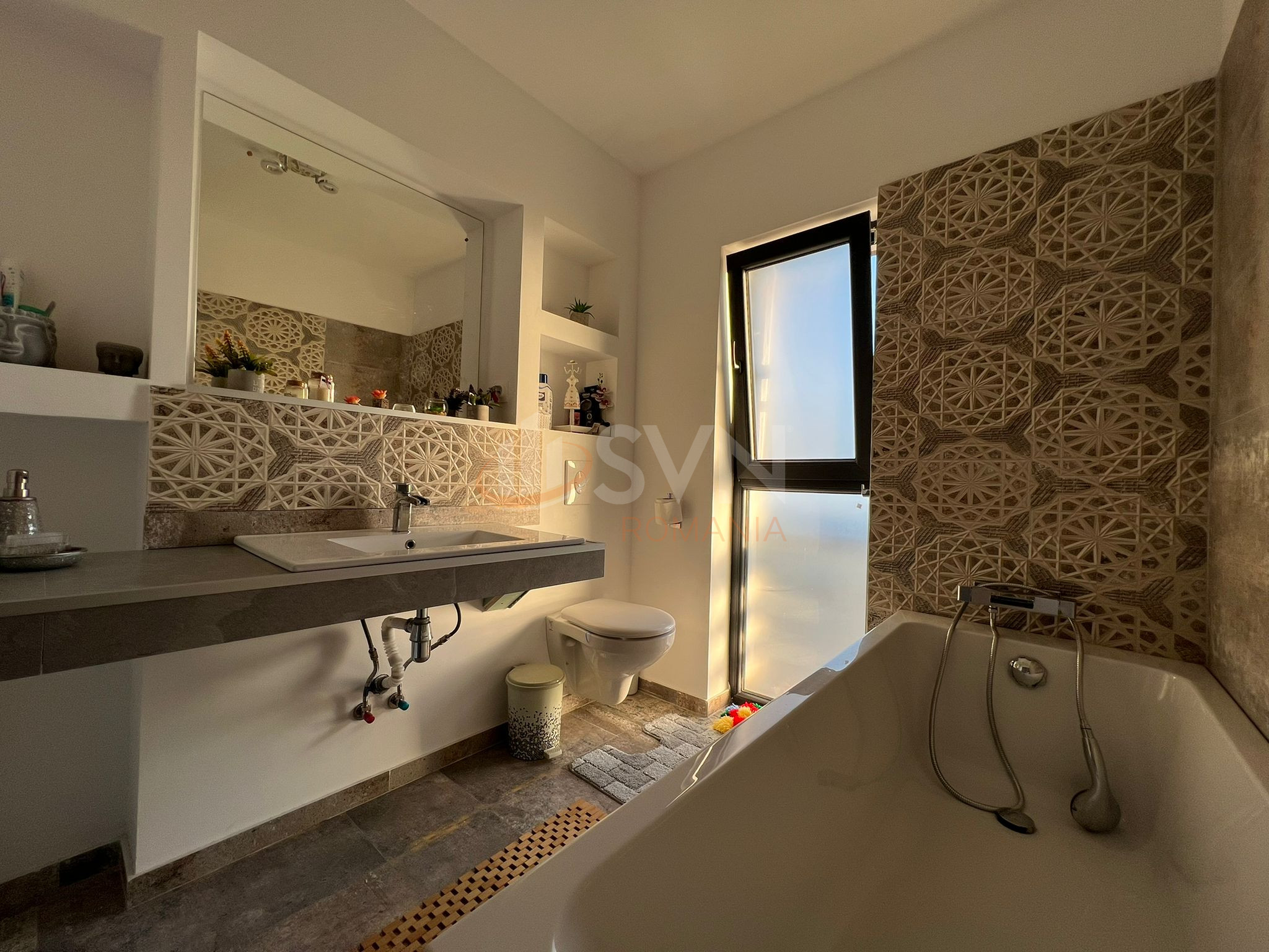 Casa, 4 camere Ilfov/1 Decembrie