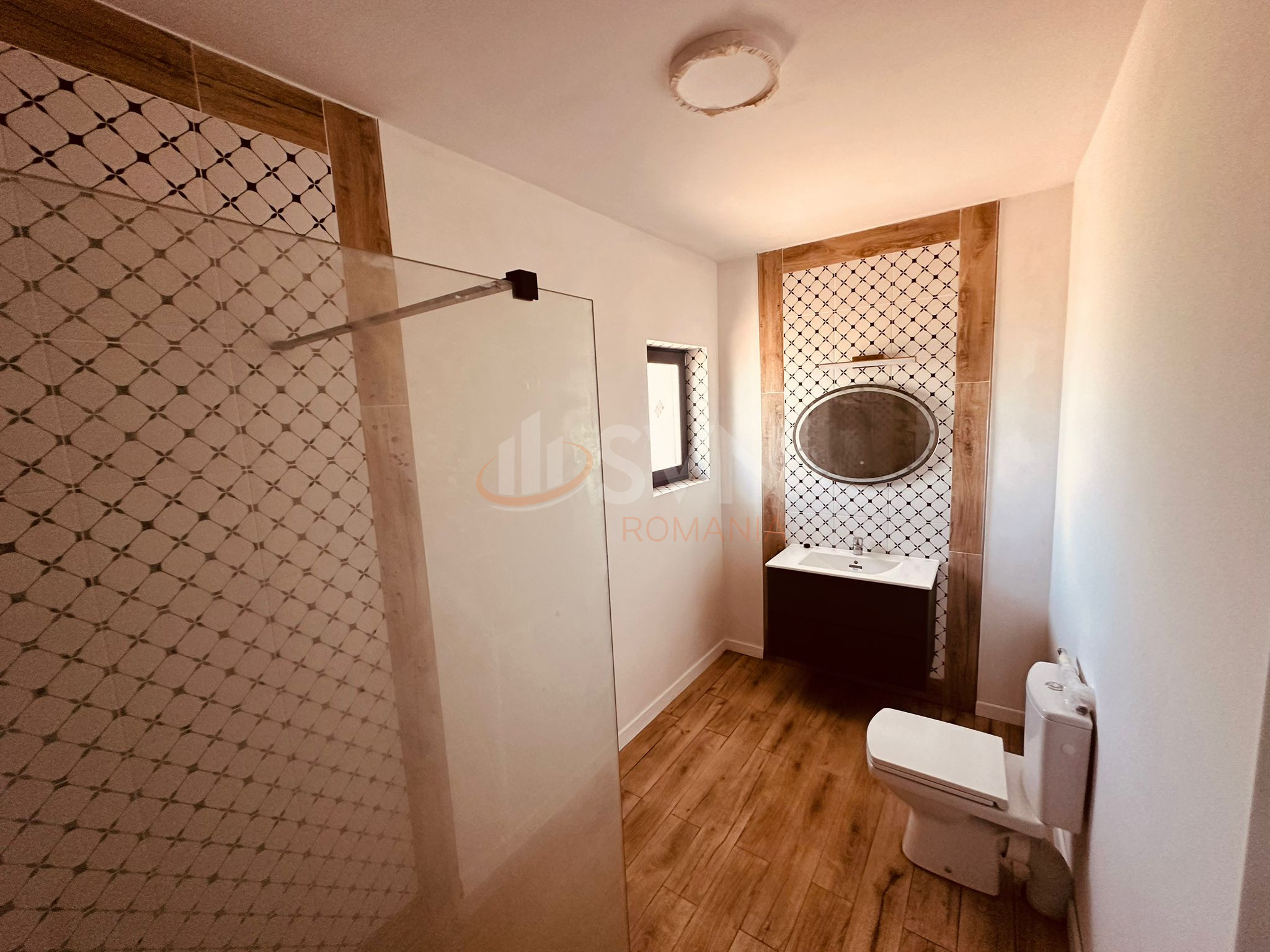 Casa, 4 camere Dambovita/Centru