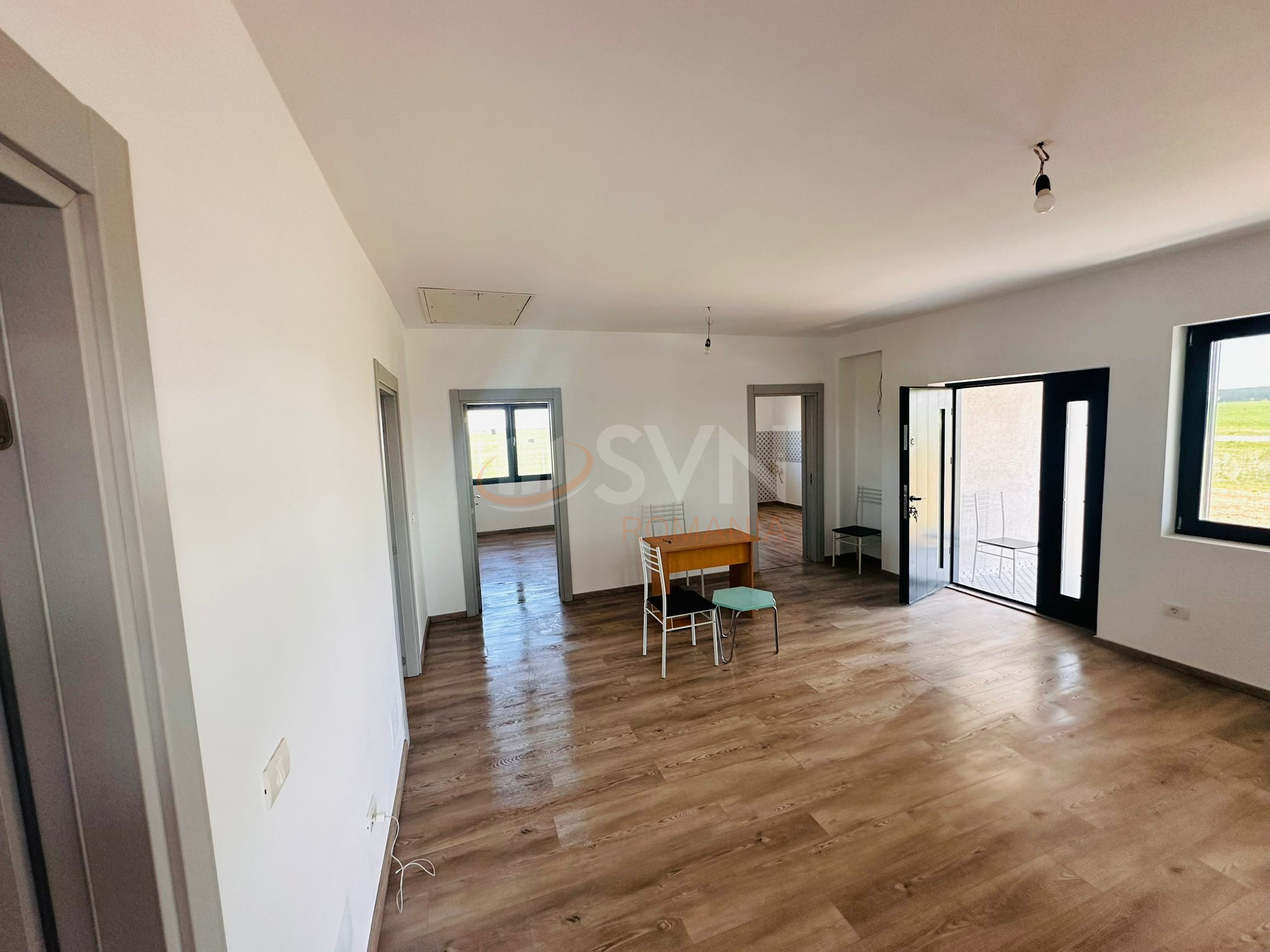 Casa, 4 camere Dambovita/Centru