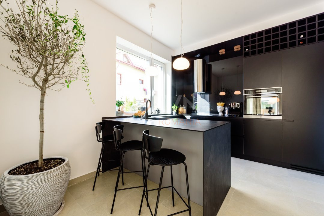 Casa, 4 camere Bucuresti/Pipera
