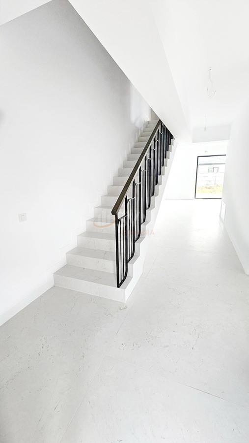 Casa, 4 camere Ilfov/Corbeanca