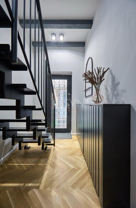 Casa, 4 camere Bucuresti/Parcul Carol