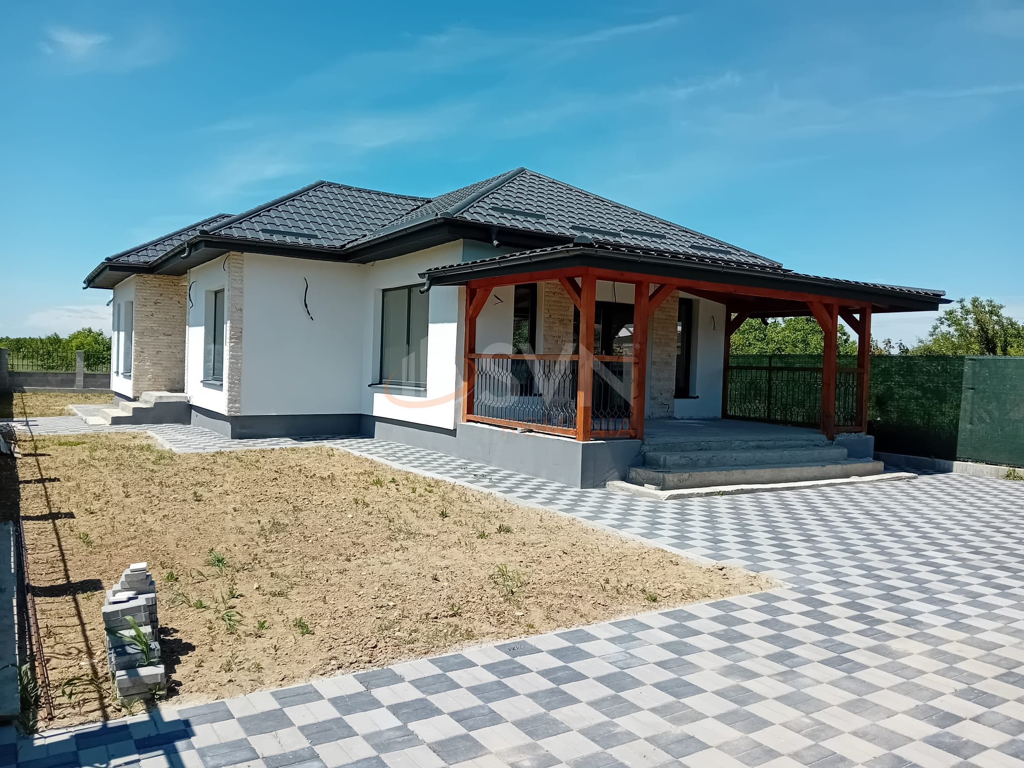 Casa, 4 camere Dambovita/Centru