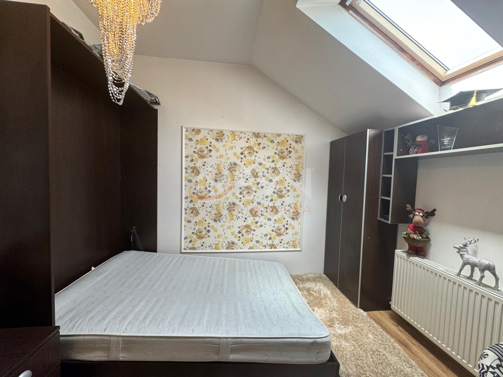 Casa, 4 camere Dambovita/Centru