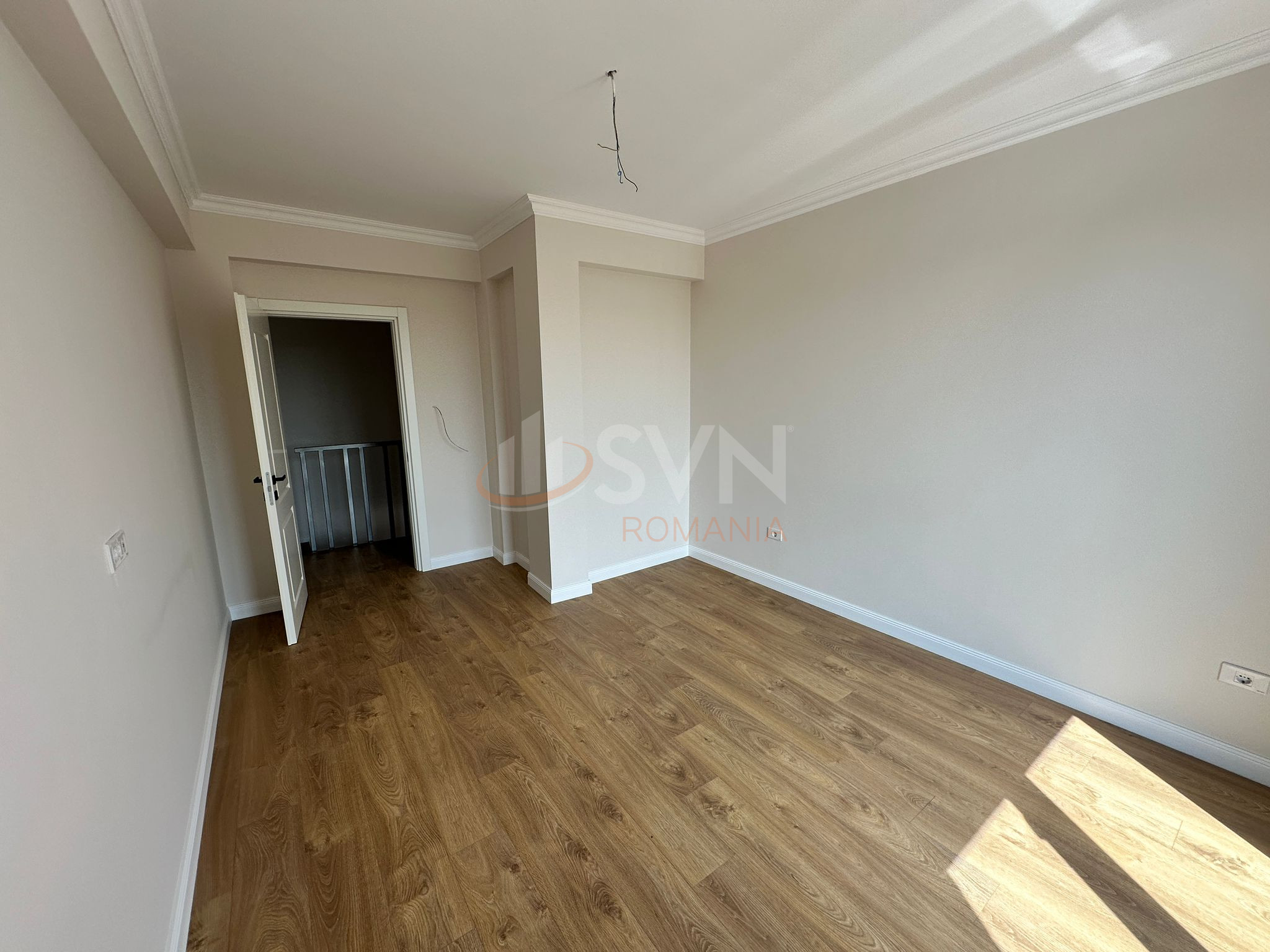Casa, 4 camere Bucuresti/Bucurestii Noi
