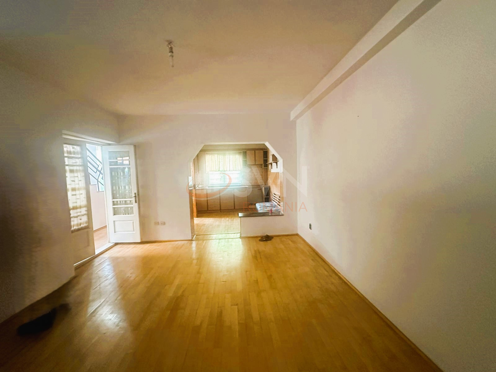 Casa, 4 camere Bucuresti/1 Mai