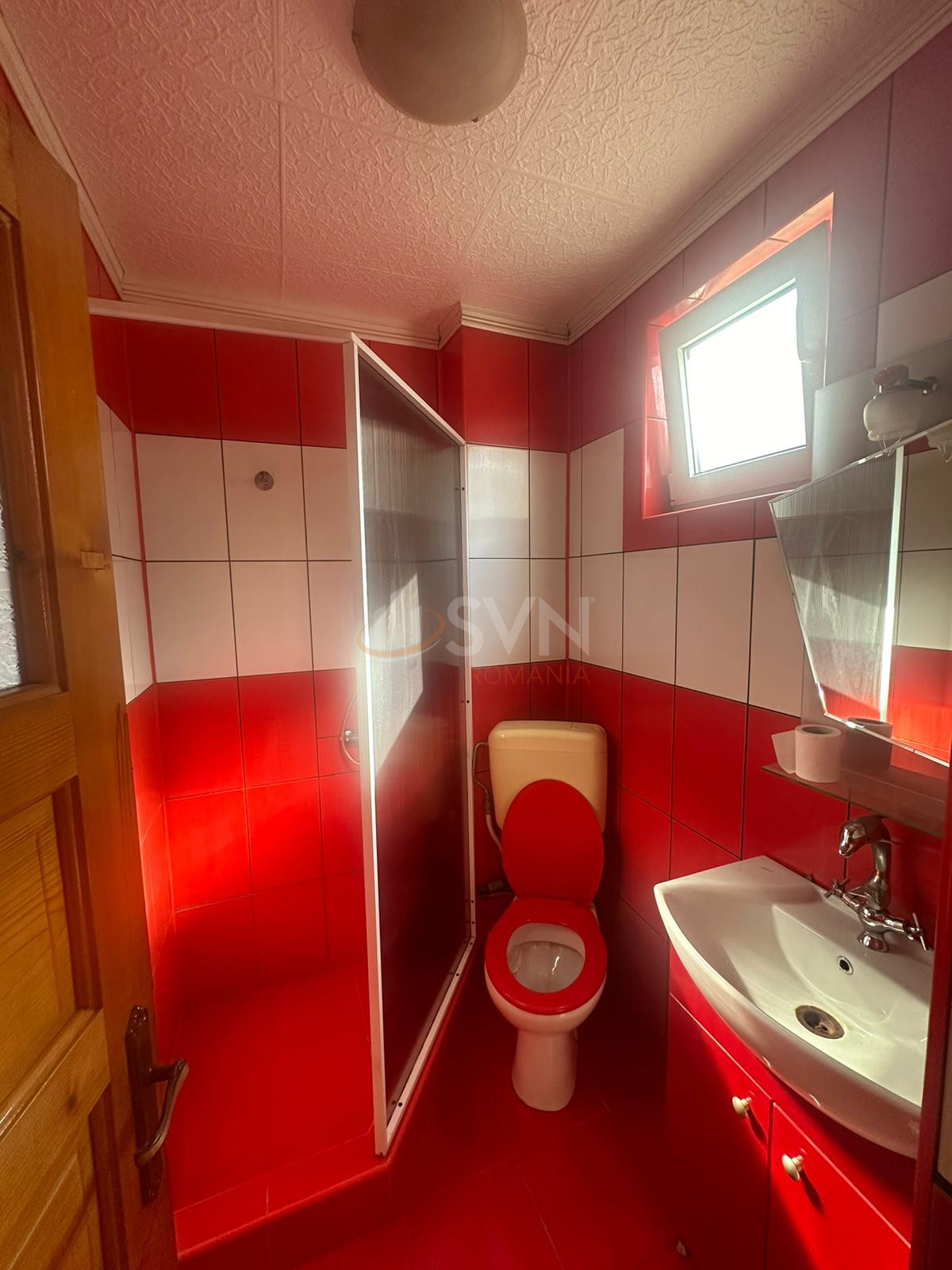 Casa, 4 camere Bucuresti/1 Mai