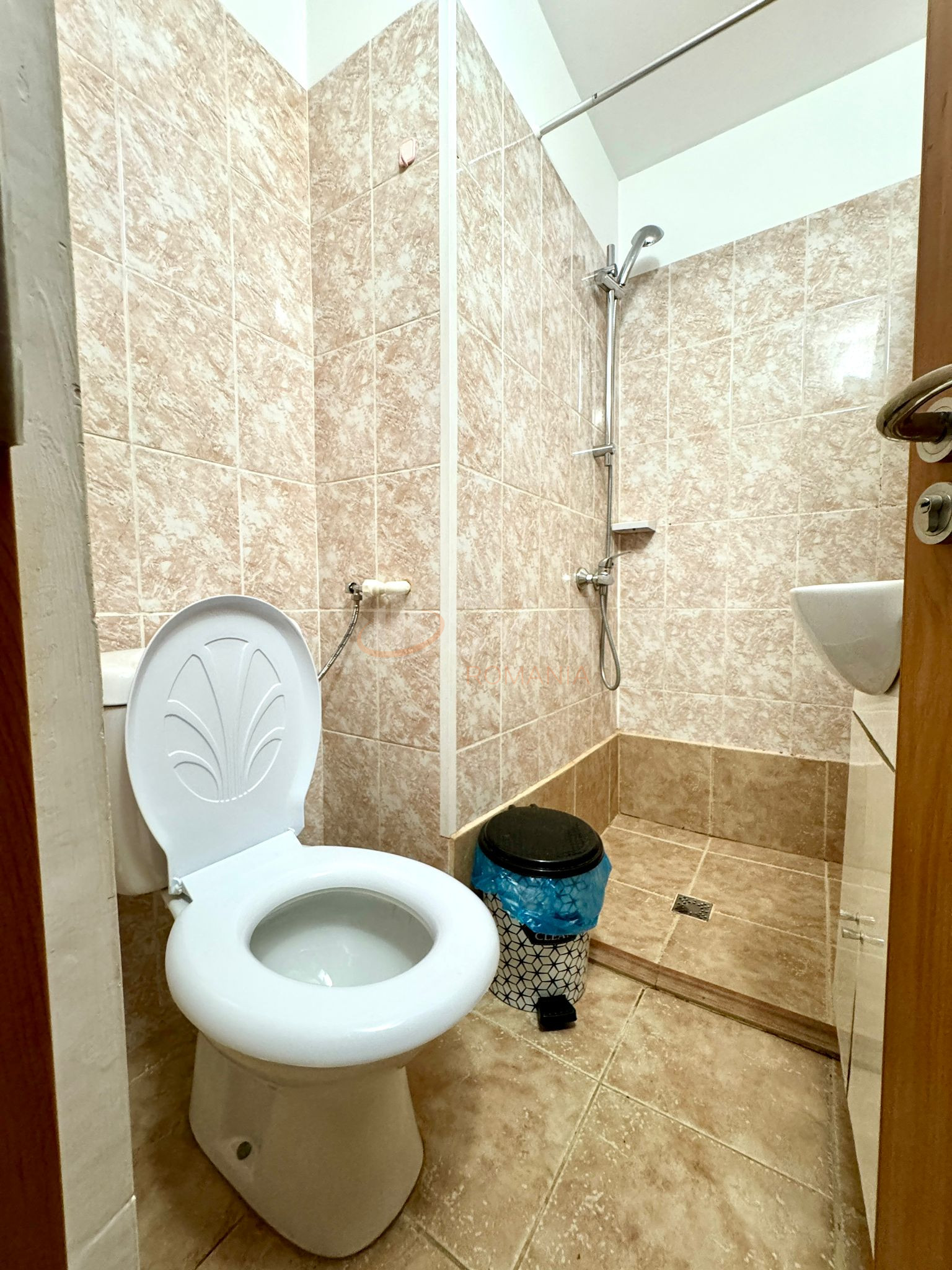 Casa, 4 camere Bucuresti/Romana