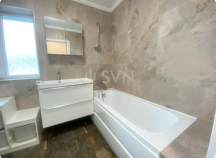 Casa, 4 camere Bucuresti/Pipera