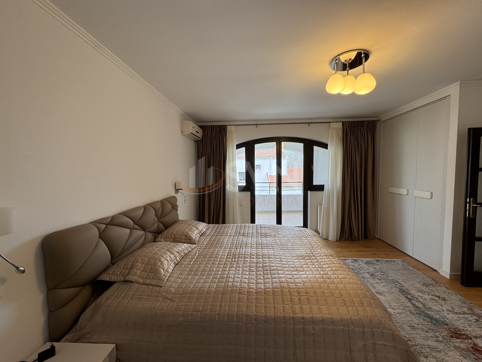 Casa, 4 camere Constanta/Centru