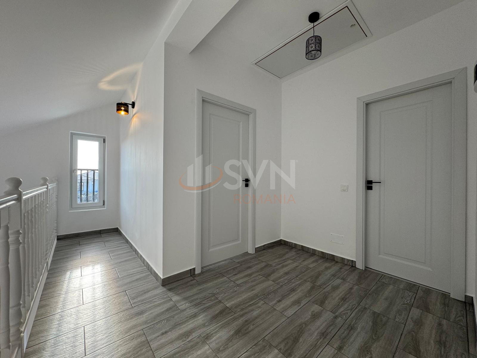 Casa, 4 camere Dambovita/Centru
