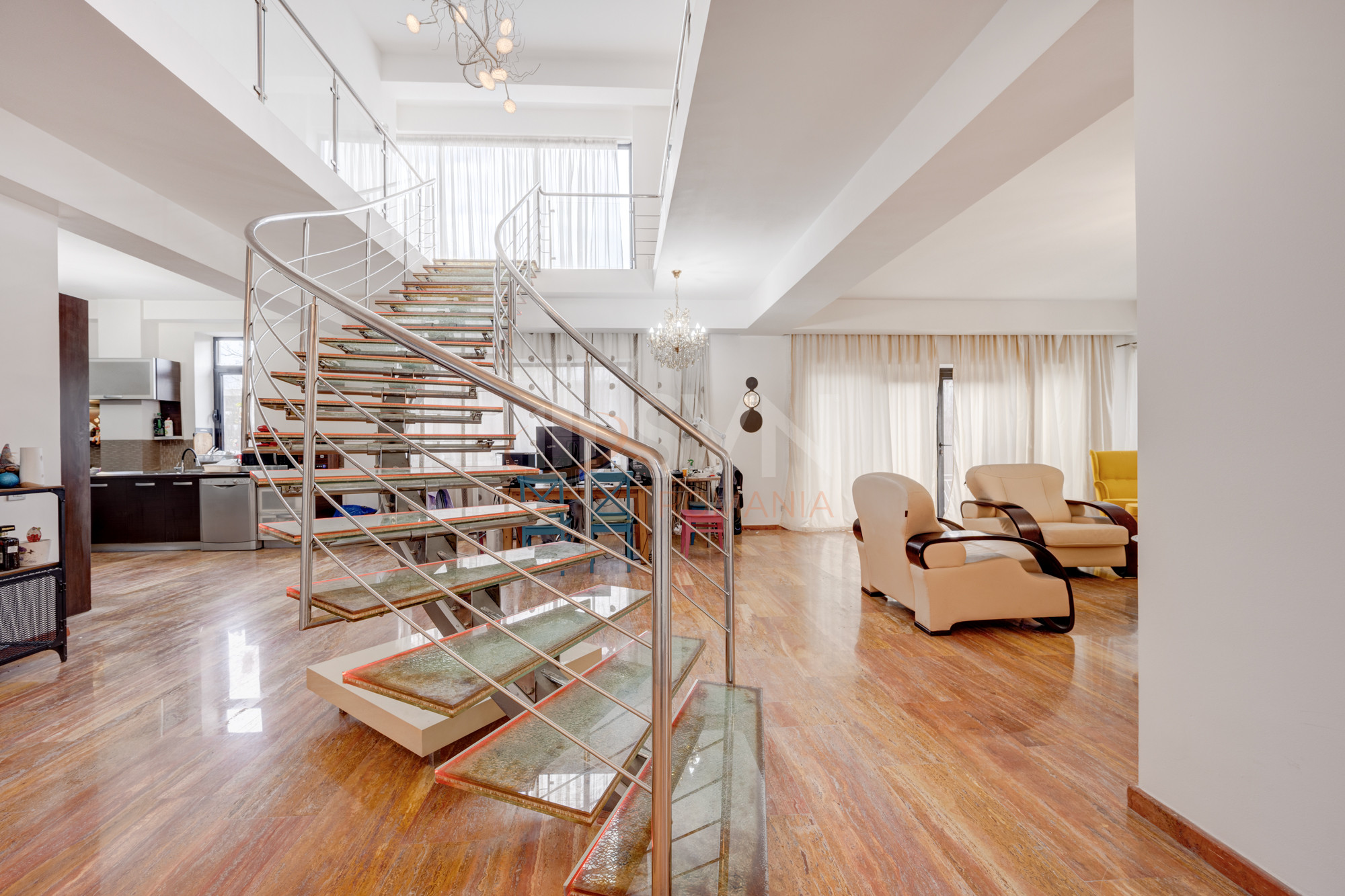 Casa, 4 camere Bucuresti/Baneasa