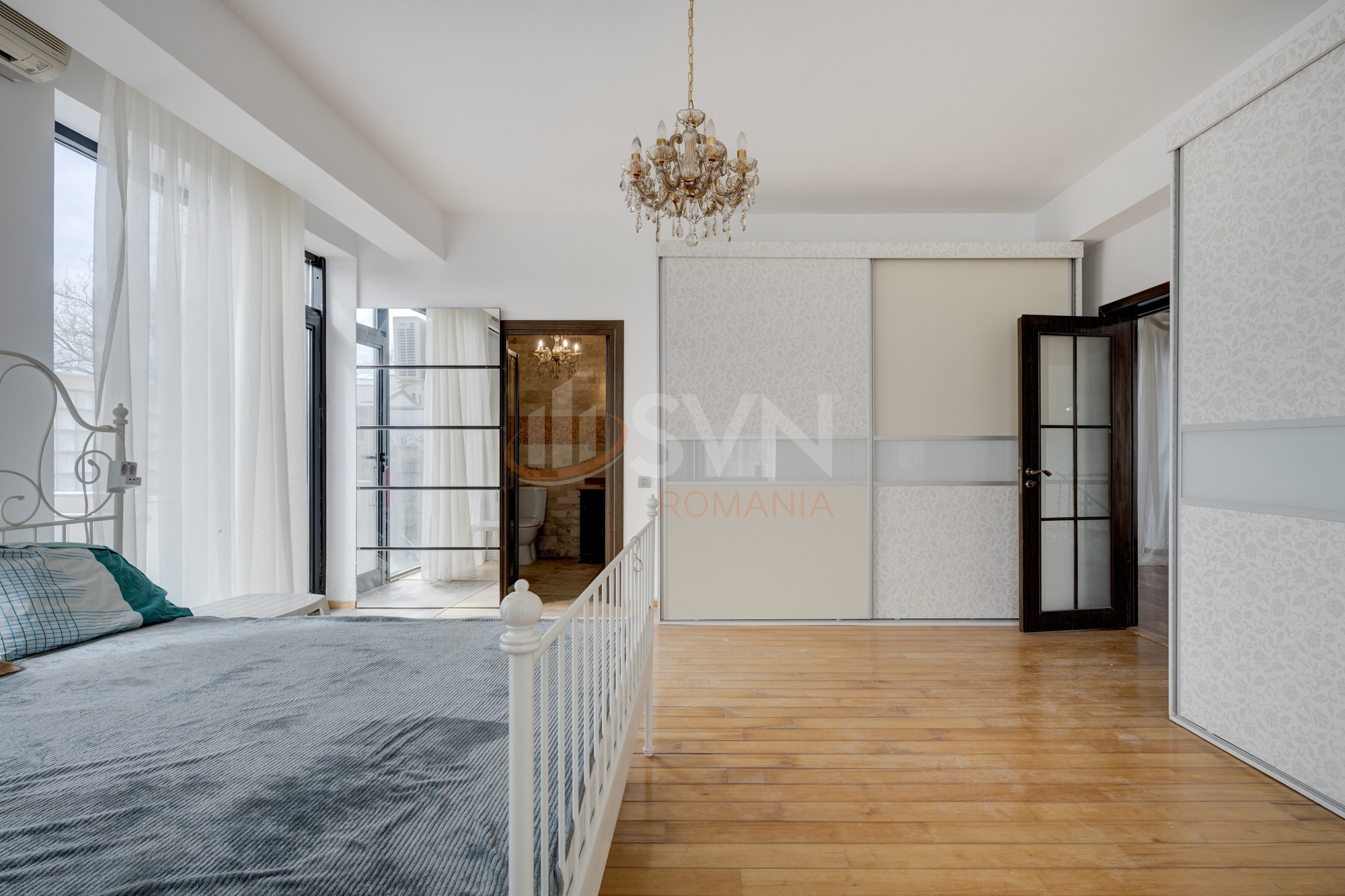 Casa, 4 camere Bucuresti/Baneasa