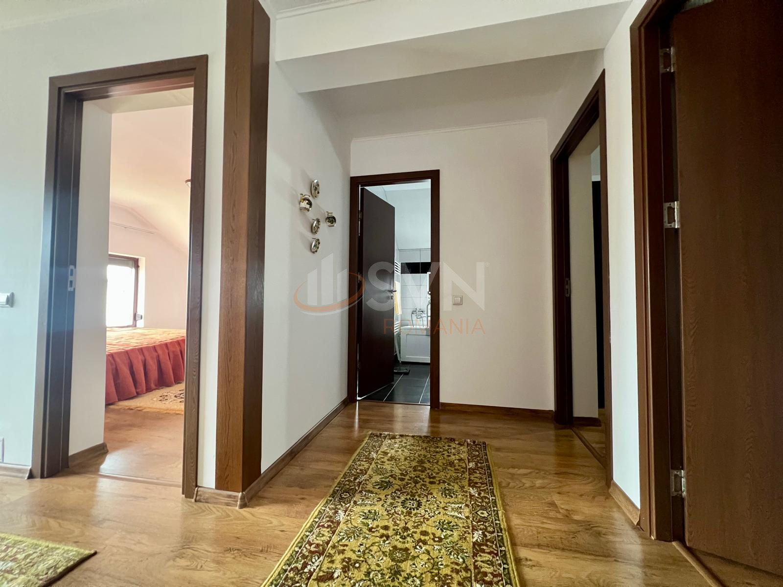 Casa, 4 camere Dambovita/Centru