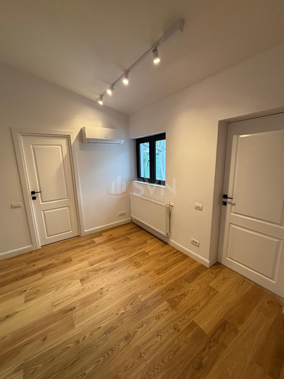 Casa, 4 camere Bucuresti/Bucurestii Noi