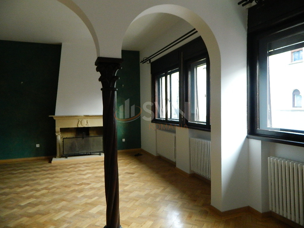 Casa, 5 camere Bucuresti/Capitale