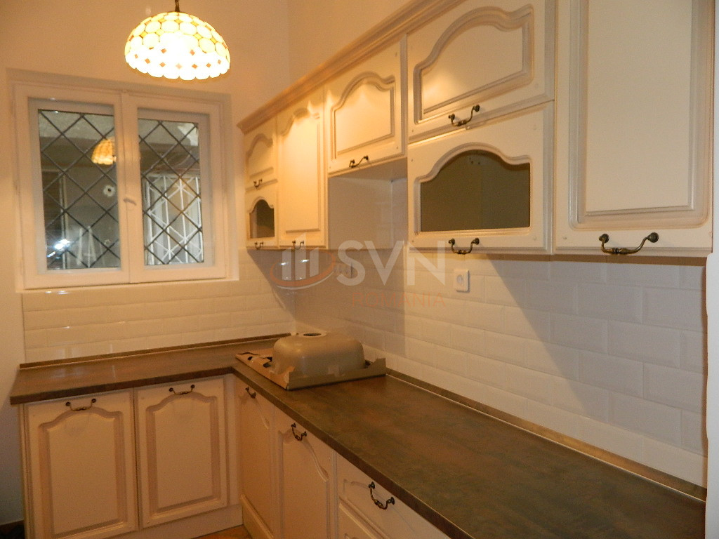 Casa, 5 camere Bucuresti/Capitale