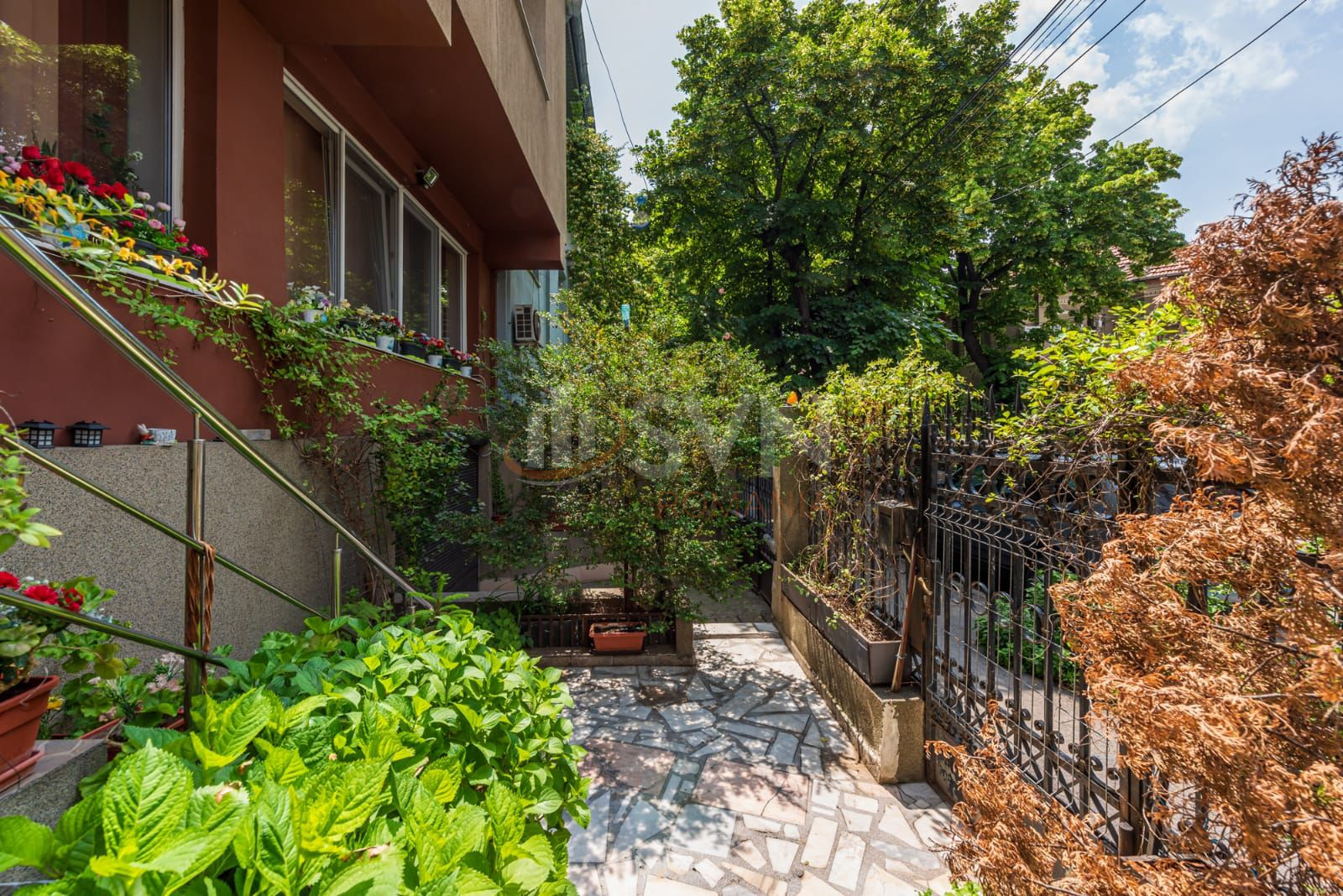 Casa, 5 camere Bucuresti/1 Mai