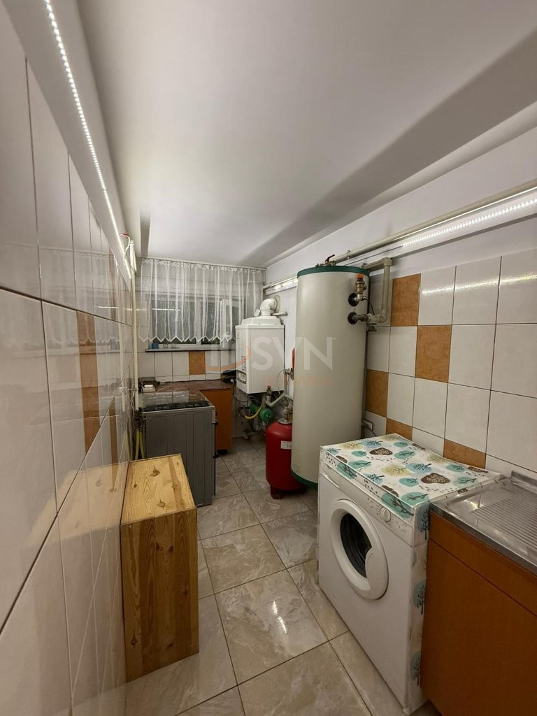 Casa, 5 camere Bucuresti/1 Mai