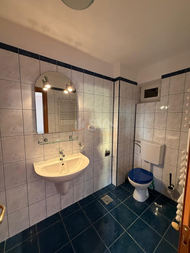 Casa, 5 camere Bucuresti/1 Mai