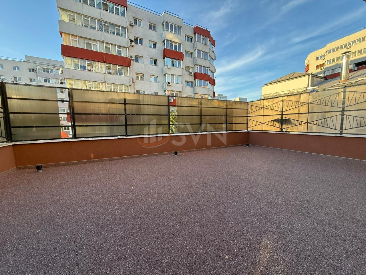 Casa, 5 camere Bucuresti/1 Mai