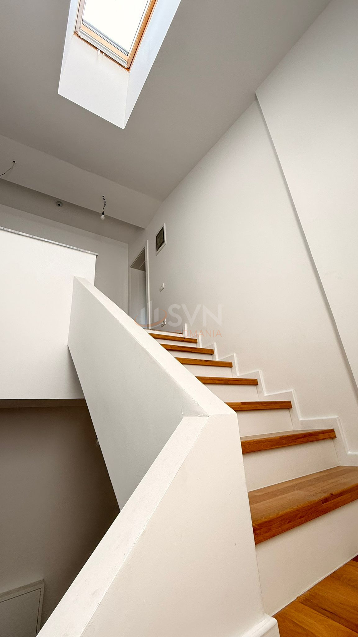 Casa, 5 camere Bucuresti/Vatra Luminoasa