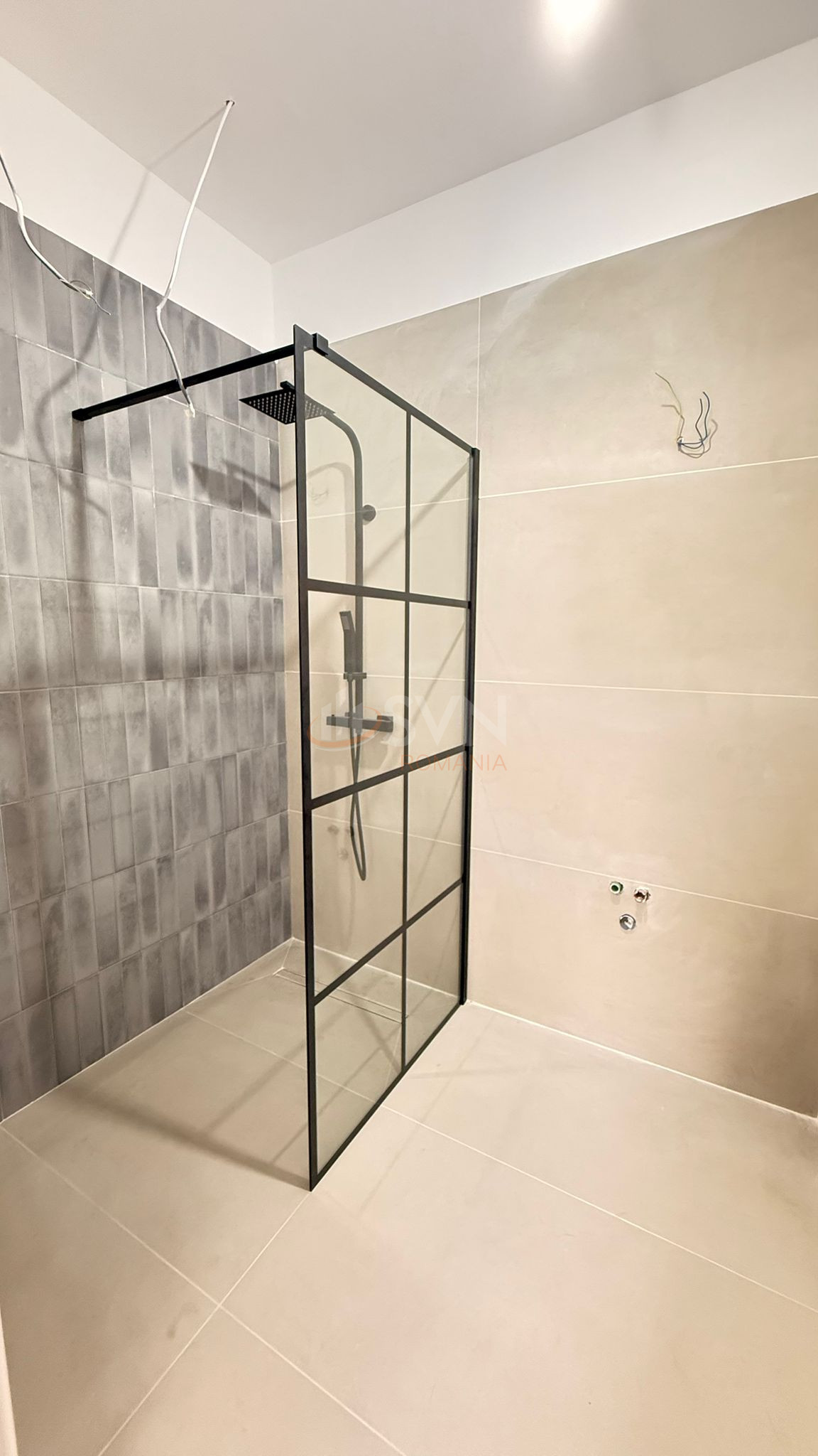 Casa, 5 camere Bucuresti/Vatra Luminoasa