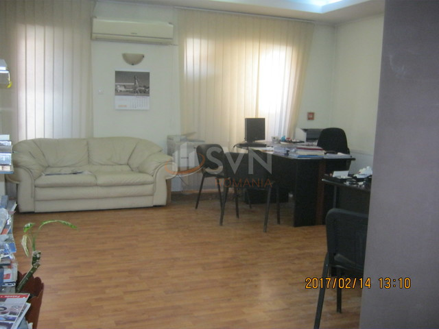 Casa, 5 camere Bucuresti/Straulesti