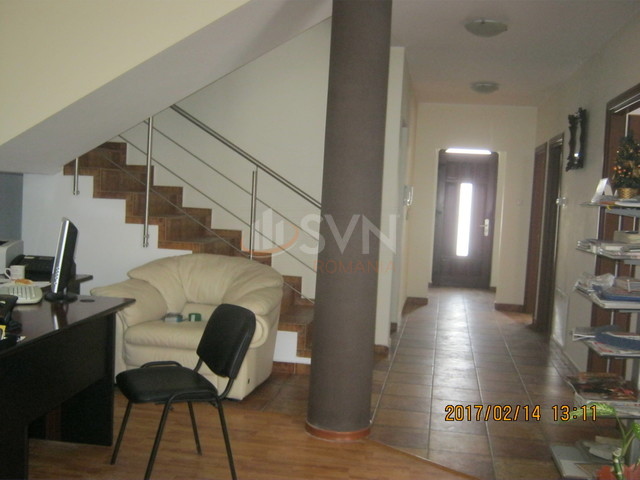 Casa, 5 camere Bucuresti/Straulesti