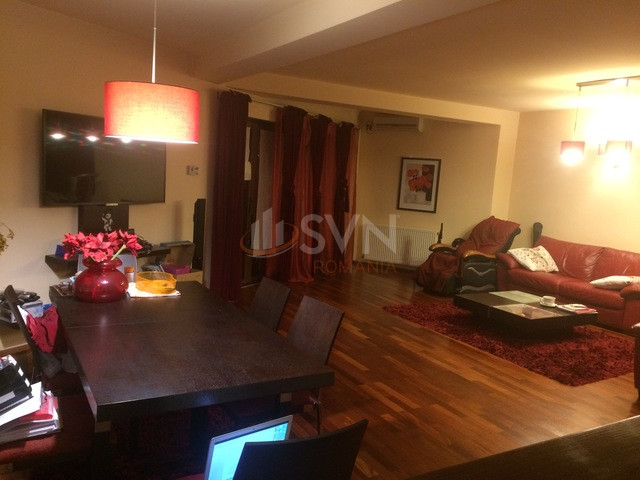 Casa, 5 camere Bucuresti/Sisesti