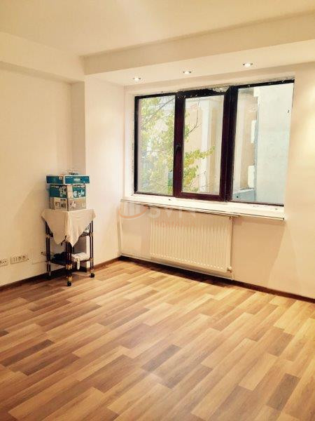 Casa, 5 camere Bucuresti/Banu Manta